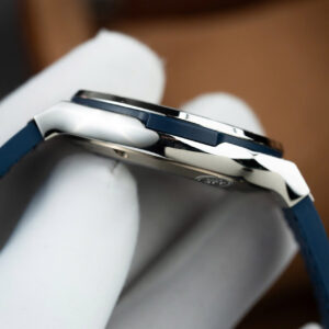 ĐỒNG HỒ HUBLOT CLASSIC FUSION CHẾ TÁC MẶT XANH VIỀN FULL KIM CƯƠNG THIÊN NHIÊN JJF 42MM 6 ĐỒNG HỒ HUBLOT CLASSIC FUSION CHẾ TÁC MẶT XANH VIỀN FULL KIM CƯƠNG THIÊN NHIÊN JJF 42MM