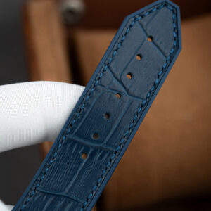 ĐỒNG HỒ HUBLOT CLASSIC FUSION CHẾ TÁC MẶT XANH VIỀN FULL KIM CƯƠNG THIÊN NHIÊN JJF 42MM 8 ĐỒNG HỒ HUBLOT CLASSIC FUSION CHẾ TÁC MẶT XANH VIỀN FULL KIM CƯƠNG THIÊN NHIÊN JJF 42MM