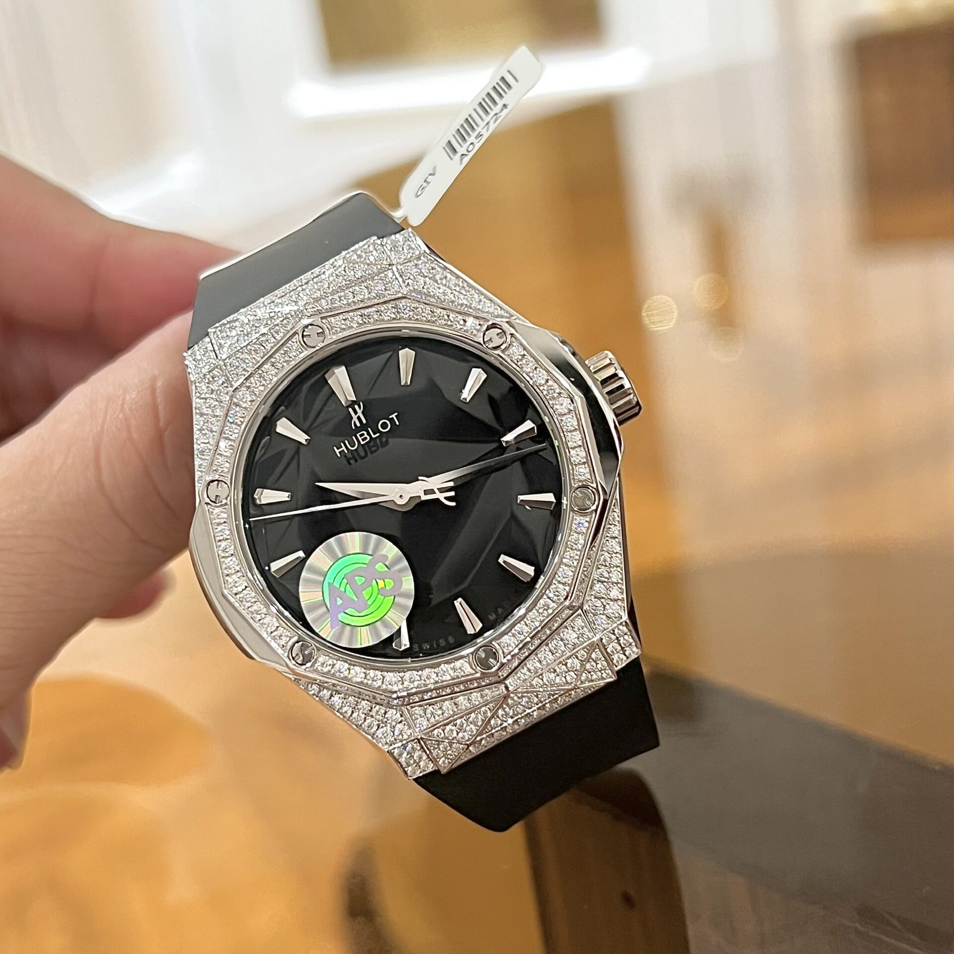 ĐỒNG HỒ HUBLOT CLASSIC ORLINSKI CHẾ TÁC FULL MOISSANITE NHÀ MÁY APS 40MM (6) ĐỒNG HỒ HUBLOT CLASSIC ORLINSKI CHẾ TÁC FULL MOISSANITE NHÀ MÁY APS 40MM