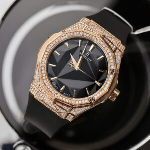 ĐỒNG HỒ HUBLOT CLASSIC ORLINSKI CHẾ TÁC KIM CƯƠNG THIÊN NHIÊN VÀNG VỒNG 40MM 3 ĐỒNG HỒ HUBLOT CLASSIC ORLINSKI CHẾ TÁC KIM CƯƠNG THIÊN NHIÊN VÀNG VỒNG 40MM