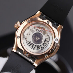 ĐỒNG HỒ HUBLOT CLASSIC ORLINSKI CHẾ TÁC KING GOLD DEMI MOISSANITE 40MM 7 ĐỒNG HỒ HUBLOT CLASSIC ORLINSKI CHẾ TÁC KING GOLD DEMI MOISSANITE 40MM