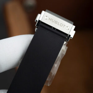 ĐỒNG HỒ HUBLOT ORLINSKI CHẾ TÁC ĐÍNH KIM CƯƠNG MẶT ĐEN 40MM 8 ĐỒNG HỒ HUBLOT ORLINSKI CHẾ TÁC ĐÍNH KIM CƯƠNG MẶT ĐEN 40MM