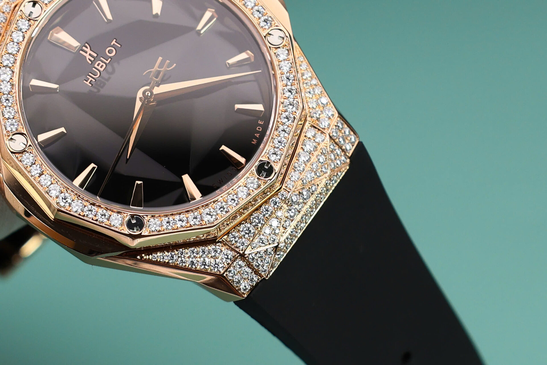 ĐỒNG HỒ HUBLOT ORLINSKI KING GOLD CHẾ TÁC FULL KIM CƯƠNG MOISSANITE 40MM (7) ĐỒNG HỒ HUBLOT ORLINSKI KING GOLD CHẾ TÁC FULL KIM CƯƠNG MOISSANITE 40MM