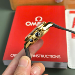 ĐỒNG HỒ OMEGA SPEEDMASTER MOONWATCH REPLICA 1:1 MẶT VÀNG NHÀ MÁY RM 42MM 4 ĐỒNG HỒ OMEGA SPEEDMASTER MOONWATCH REPLICA 11 MẶT VÀNG NHÀ MÁY RM 42MM