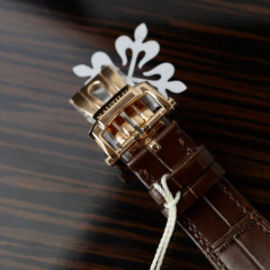 ĐỒNG HỒ PATEK PHILIPPE 5712 NAUTILUS CHẾ TÁC MẠ VÀNG HỒNG TINH CHỈNH MẶT 40MM 8 ĐỒNG HỒ PATEK PHILIPPE 5712 NAUTILUS CHẾ TÁC MẠ VÀNG HỒNG TINH CHỈNH MẶT 40MM