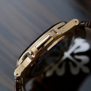 ĐỒNG HỒ PATEK PHILIPPE 5712 NAUTILUS CHẾ TÁC MẠ VÀNG HỒNG TINH CHỈNH MẶT 40MM 6 ĐỒNG HỒ PATEK PHILIPPE 5712 NAUTILUS CHẾ TÁC MẠ VÀNG HỒNG TINH CHỈNH MẶT 40MM