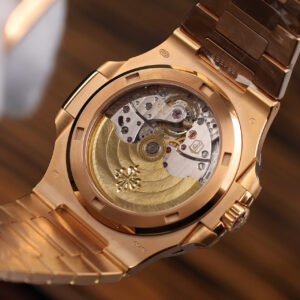 ĐỒNG HỒ PATEK PHILIPPE NAUTILUS 5711 CHẾ TÁC BỌC VÀNG MẶT CHOCOLATE 3K 40MM 6 ĐỒNG HỒ PATEK PHILIPPE NAUTILUS 5711 CHẾ TÁC BỌC VÀNG MẶT CHOCOLATE 3K 40MM (1)