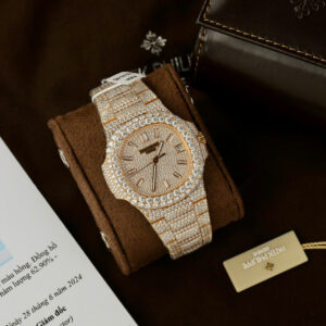 ĐỒNG HỒ PATEK PHILIPPE NAUTILUS 5719 CHẾ TÁC BỌC VÀNG FULL MOISSANITE 40MM 3 ĐỒNG HỒ PATEK PHILIPPE NAUTILUS 5719 CHẾ TÁC BỌC VÀNG FULL MOISSANITE 40MM