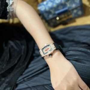 RICHARD MILLE CUSTOM WATCH RM007 WRAPPED GOLD FULL MOISSANITE 32X38MM 4 ĐỒNG HỒ RICHARD MILLE CHẾ TÁC RM007 BỌC VÀNG FULL MOISSANITE 32X38MM