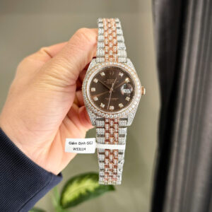 ROLEX DATEJUST CUSTOM WATCH WITH MOISSANITE ROSE WRAPPED GOLD CLEAN 41MM 1 ĐỒNG HỒ ROLEX DATEJUST CHẾ TÁC BỌC VÀNG ĐÍNH KIM CƯƠNG MOISSANITE CLEAN 41MM