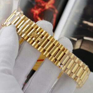 ĐỒNG HỒ ROLEX DAY-DATE BEST COPIES BỌC VÀNG RUBY ĐỎ MOISSANITE GM 40MM 8 ĐỒNG HỒ ROLEX DAY-DATE BEST COPIES BỌC VÀNG RUBY ĐỎ MOISSANITE GM 40MM (1)