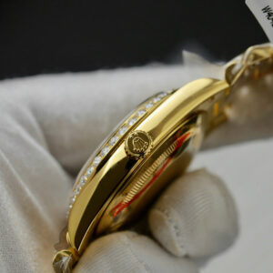 ĐỒNG HỒ ROLEX DAY-DATE BEST COPY BỌC VÀNG MẶT ĐEN ĐÍNH MOISSANITE GM 40MM 5 ĐỒNG HỒ ROLEX ĐAY-DATE BEST COPY BỌC VÀNG MẶT ĐEN ĐÍNH MOISSANITE GM 40MM (1)