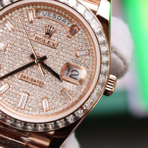 ROLEX DAY-DATE WRAPPED GOLD CUSTOM WATCH DIAMOND MOISSANITE 40MM 3 ĐỒNG HỒ ROLEX DAY-DATE BỌC VÀNG CHẾ TÁC KIM CƯƠNG MOISSANITE 40MM