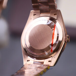 ĐỒNG HỒ ROLEX DAY-DATE BỌC VÀNG ĐÍNH FULL MOISSANITE REPLICA 40MM 7 ĐỒNG HỒ ROLEX DAY-DATE BỌC VÀNG ĐÍNH FULL MOISSANITE REPLICA 40MM