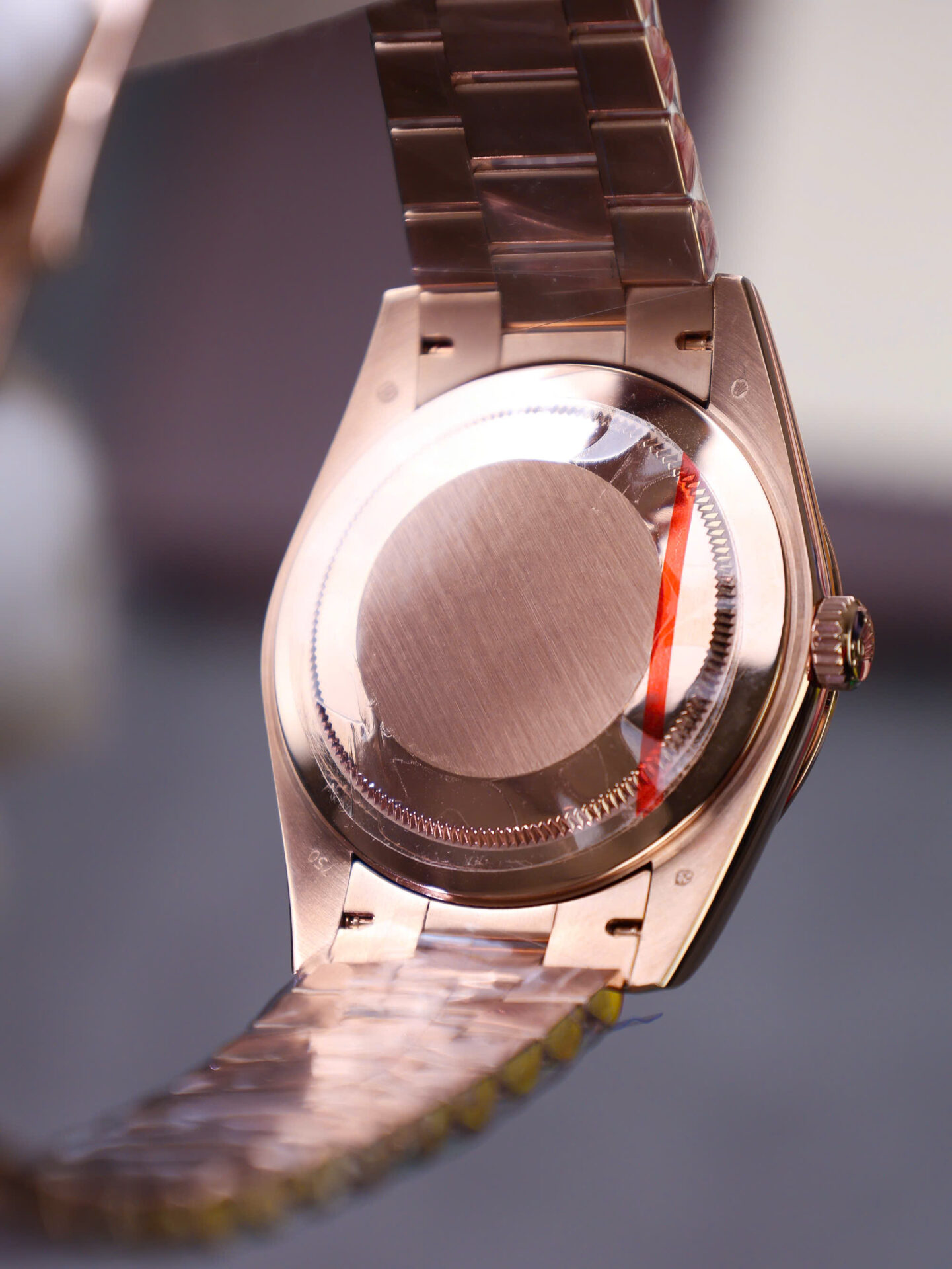 ĐỒNG HỒ ROLEX DAY-DATE BỌC VÀNG ĐÍNH FULL MOISSANITE REPLICA 40MM (9) ĐỒNG HỒ ROLEX DAY-DATE BỌC VÀNG ĐÍNH FULL MOISSANITE REPLICA 40MM