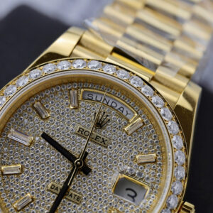 ĐỒNG HỒ ROLEX DAY-DATE CHẾ TÁC BỌC VÀNG 18K FULL MOISSANITE GM 40MM 2 ĐỒNG HỒ ROLEX DAY-DATE CHẾ TÁC BỌC VÀNG 18K FULL MOISSANITE GM 40MM