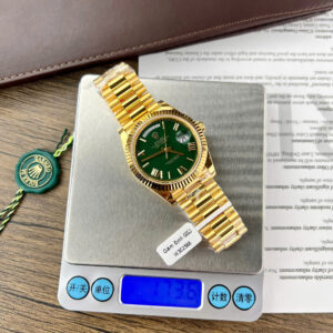 ROLEX DAY-DATE CUSTOM WATCH YELLOW WRAPPED GOLD GREEN DIAL GM FACTORY 40MM 2 ĐỒNG HỒ ROLEX DAY-DATE CHẾ TÁC BỌC VÀNG VÀNG MẶT XANH NHÀ MÁY GM 40MM