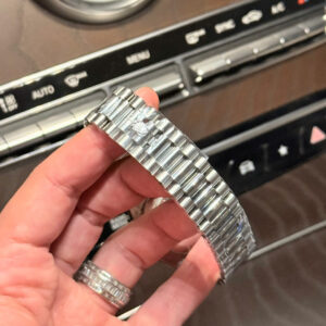 ROLEX DAY-DATE CUSTOM WATCHES NATURAL MOTHER OF PEARL DIAL MOISSANITE GMF 40MM 6 ĐỒNG HỒ ROLEX DAY-DATE CHẾ TÁC MẶT XÀ CỪ TỰ NHIÊN CỌC SỐ MOISSANITE GMF 40MM