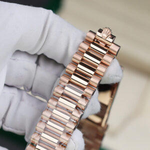 ROLEX DAY-DATE BLUE DIAL REPLICA WATCH ROSE WRAPPED GOLD QF FACTORY 40MM 8 ĐỒNG HỒ ROLEX DAY-DATE MẶT XANH REPLICA BỌC VÀNG HỒNG NHÀ MÁY QF 40MM