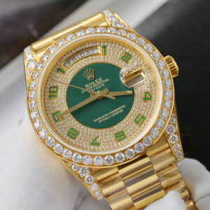 ROLEX DAY-DATE REPLICA WRAPPED GOLD FULL MOISSANITE GREEN NUMBER GM 40MM 3 ĐỒNG HỒ ROLEX DAY-DATE REPLICA BỌC VÀNG FULL MOISSANITE CỌC SỐ XANH GM 40MM (1)