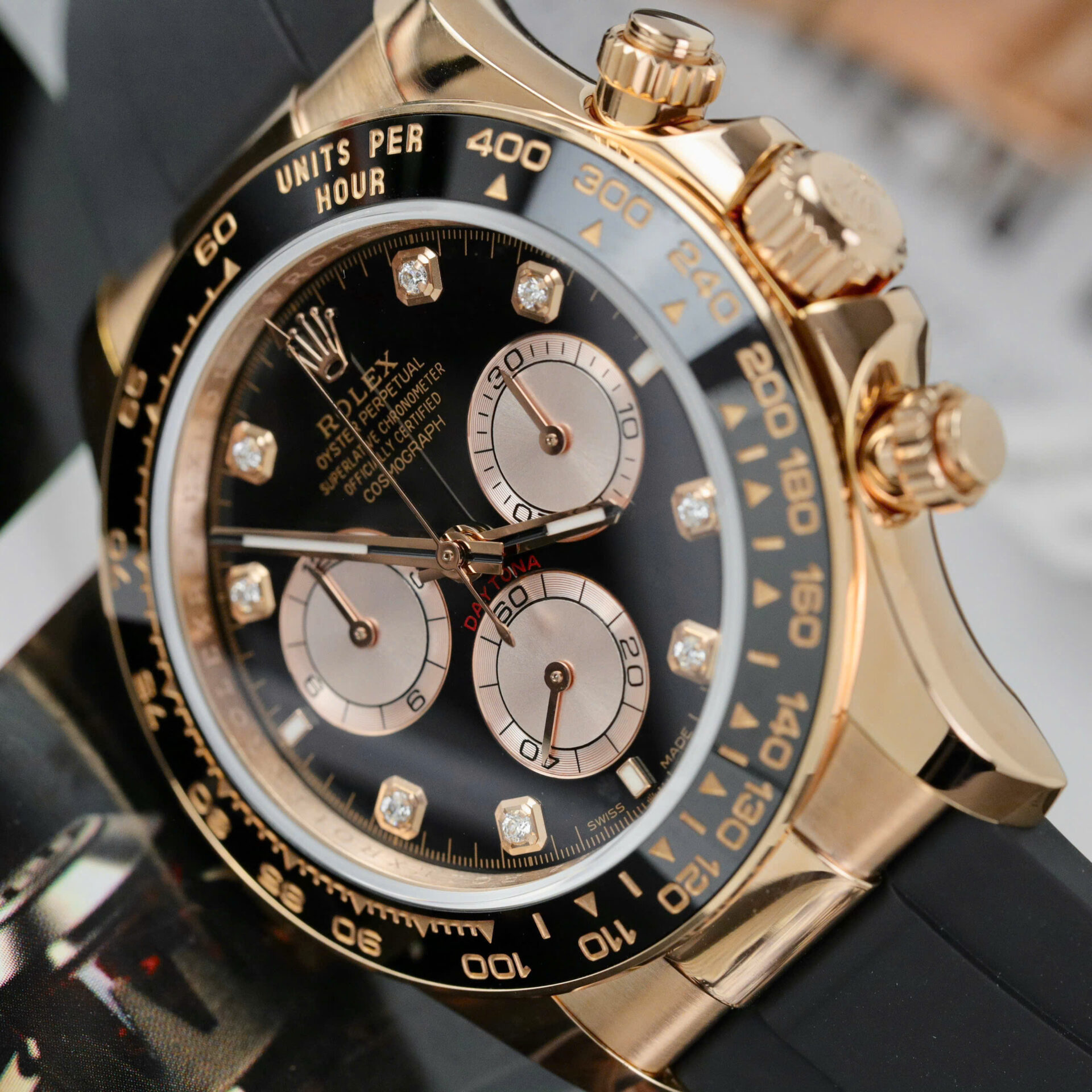 ĐỒNG HỒ ROLEX DAYTONA 126515 CHẾ TÁC BỌC VÀNG 18K DÂY OYSTER FLEX 40MM (4) ĐỒNG HỒ ROLEX DAYTONA 126515 CHẾ TÁC BỌC VÀNG 18K DÂY OYSTER FLEX 40MM