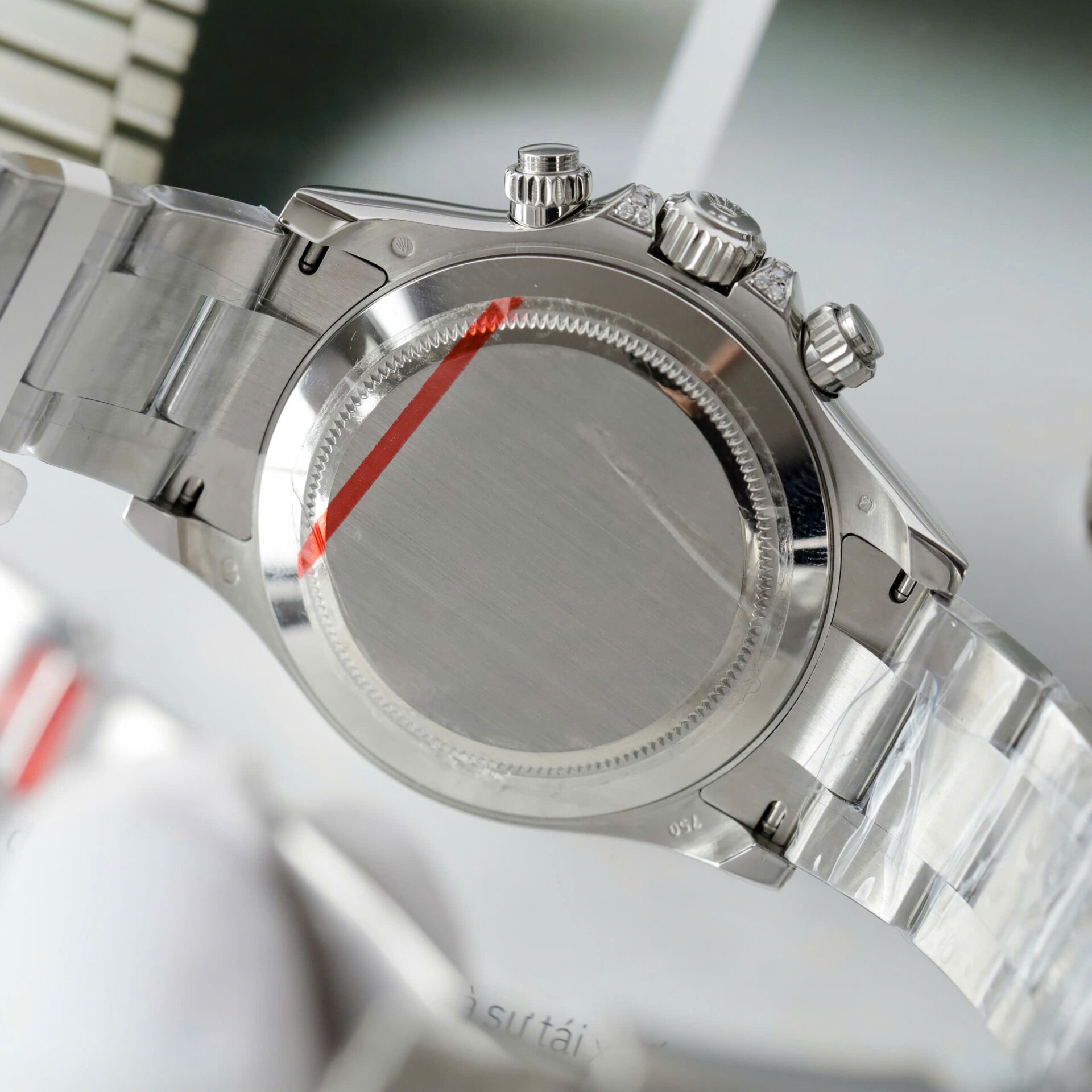 ĐỒNG HỒ ROLEX DAYTONA 126599TRU CHẾ TÁC MOISSANITE RUBY ĐỎ MẶT ĐEN 40MM (9) ĐỒNG HỒ ROLEX DAYTONA 126599TRU CHẾ TÁC MOISSANITE RUBY ĐỎ MẶT ĐEN 40MM