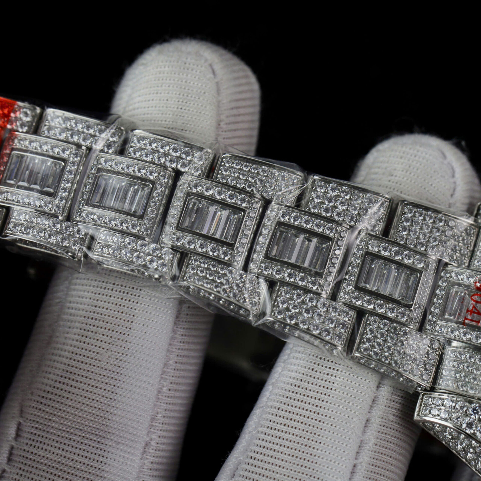 ĐỒNG HỒ ROLEX GMT-MASTER II CHẾ TÁC FULL ĐÁ CZ NHÀ MÁY AMG 40MM (8) ĐỒNG HỒ ROLEX GMT-MASTER II CHẾ TÁC FULL ĐÁ CZ NHÀ MÁY AMG 40MM