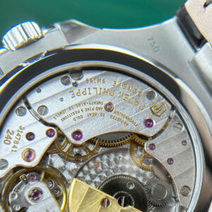 PATEK PHILIPPE NAUTILUS 5724 CUSTOM WATCH REFINED LIKE AUTH MOISSANITE BAGUETTE PPF 40MM 7 ĐỒNG HỒ PATEK PHILIPPE NAUTILUS 5724 CHẾ TÁC TINH CHỈNH LIKE AUTH MOISSANITE BAGUETTE PPF 40MM