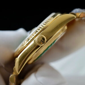 ĐỒNG HỒ ROLEX DAY-DATE CHẾ TÁC BỌC VÀNG 18K MẶT XANH CỌC SỐ BAGUETTE QF 36MM 6 ĐỒNG HỒ ROLEX DAY-DATE CHẾ TÁC BỌC VÀNG 18K MẶT XANH CỌC SỐ BAGUETTE QF 36MM