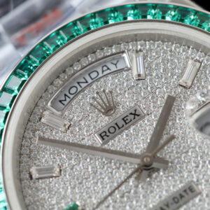 ROLEX DAY-DATE BEST REPLICA WATCH MOISSANITE RUBY GREEN WEIGHT 173GRAM 40MM 3 ĐỒNG HỒ ROLEX DAY-DATE CHẾ TÁC MOISSANITE RUBY XANH TRỌNG LƯƠNG 173GRAM 40MM