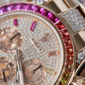 ĐỒNG HỒ ROLEX DAYTONA CHẾ TÁC RAINBOW 116595 BỌC VÀNG MOISSANITE RUBY 40MM 5 ĐỒNG HỒ ROLEX DAYTONA CHẾ TÁC RAINBOW 116595 BỌC VÀNG MOISSANITE RUBY 40MM