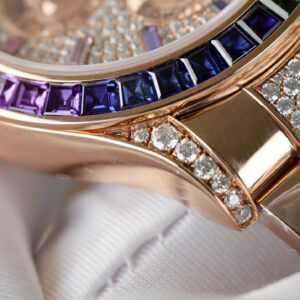 ĐỒNG HỒ ROLEX DAYTONA CHẾ TÁC RAINBOW 116595 BỌC VÀNG MOISSANITE RUBY 40MM 6 ĐỒNG HỒ ROLEX DAYTONA CHẾ TÁC RAINBOW 116595 BỌC VÀNG MOISSANITE RUBY 40MM