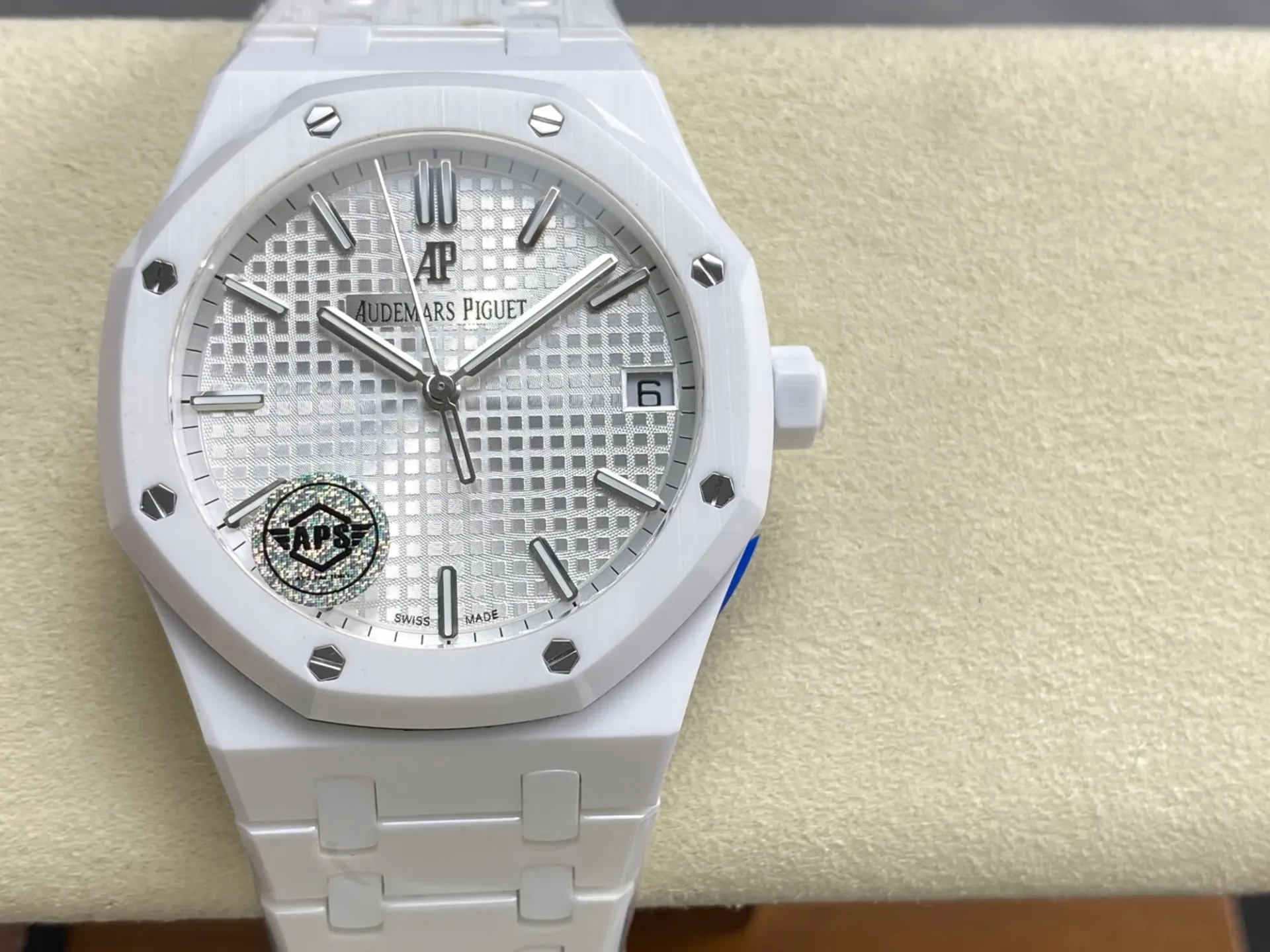 ĐỒNG HỒ AUDEMARS PIGUET ROYAL OAK 15500ST REPLICA GỐM TRẮNG NHÀ MÁY APS 41MM (1) ĐỒNG HỒ AUDEMARS PIGUET ROYAL OAK 15500ST REPLICA GỐM TRẮNG NHÀ MÁY APS 41MM (1)