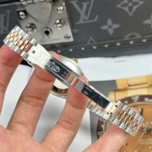 ĐỒNG HỒ ROLEX DATEJUST NỮ REPLICA MẶT HỒNG VIỀN ĐÍNH ĐÁ NHÀ MÁY THB 31MM 8 ĐỒNG HỒ ROLEX DATEJUST NỮ REPLICA MẶT HỒNG VIỀN ĐÍNH ĐÁ NHÀ MÁY THB 31MM (1)