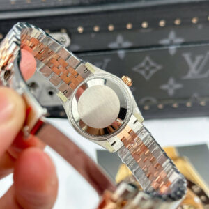 ĐỒNG HỒ ROLEX DATEJUST NỮ REPLICA MẶT HỒNG VIỀN ĐÍNH ĐÁ NHÀ MÁY THB 31MM 7 DONG HO ROLEX DATEJUST NU REPLICA MAT HONG VIEN DINH DA NHA MAY THB 31MM 8