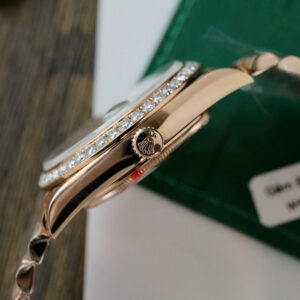 ROLEX DAY-DATE 18K GOLD WRAPPED WATCH WITH MOISSANITE DIAL 40MM 6 ĐỒNG HỒ ROLEX DAY-DATE BỌC VÀNG 18K CHẾ TÁC MẶT SỐ MOISSANITE 40MM (1)