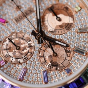 ĐỒNG HỒ ROLEX DAYTONA RAINBOW 116595 CHẾ TÁC BỌC VÀNG ĐÍNH MOISSANITE RUBY 40MM 4 ĐỒNG HỒ ROLEX DAYTONA RAINBOW 116595 CHẾ TÁC BỌC VÀNG ĐÍNH MOISSANITE RUBY 40MM (4)