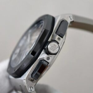 Audemars Piguet Royal Oak Offshore 26420 Best Replica Watches Grey Rubber Strap APS Factory 43mm 5 Dong Ho Audemars Piguet Royal Oak Offshore 26240 Replica Cao Cap Xuong APS 43mm 6