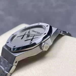 AUDEMARS PIGUET ROYAL OAK 15400ST KAWS BEST REPLICA WATCHES STAINLESS STEEL AUTOMATIC APS FACTORY 41MM 5 DONG HO AUDEMARS PIGUET ROYAL OAK 15400ST KAWS CHE TAC CAO CAP THEP KHONG GI APS FACTORY 41MM 5