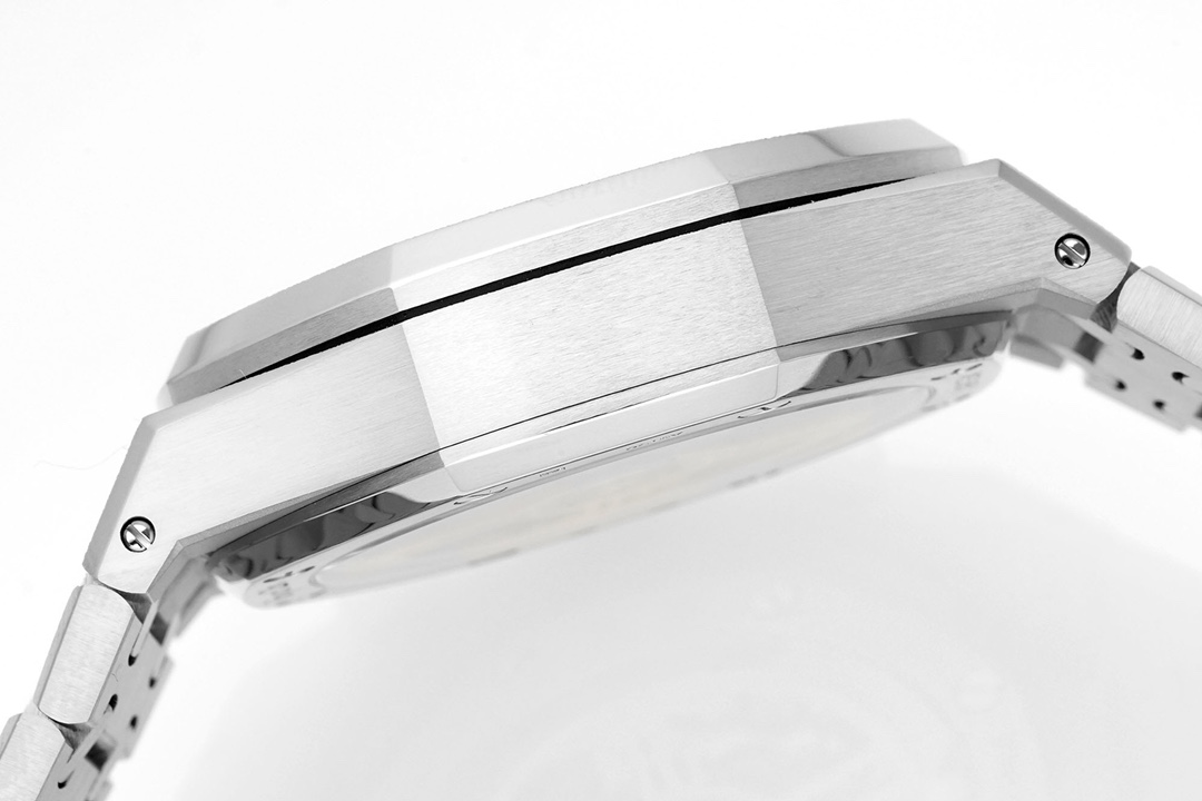 ĐỒNG HỒ AUDEMARS PIGUET ROYAL OAK 26240 REP FROSTED MẶT SỐ MÀU XANH APS FACTORY 41MM (5) DONG HO AUDEMARS PIGUET ROYAL OAK 26240 REP FROSTED MAT SO MAU XANH APS FACTORY 41MM 5