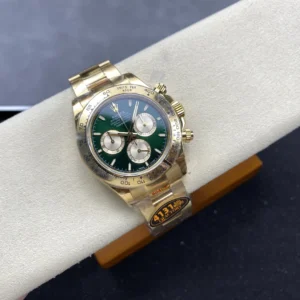 ROLEX DAYTONA 126508-0008 LUXURY FAKE WATCH GOLD PLATE GREEN EMERAL DIAL QF FACTORY 40MM 2 DONG HO ROLEX DAYTONA 126508 0008 REPLICA 11 MAT SO XANH LUC BAO MA VANG QF FACTORY 40MM 8