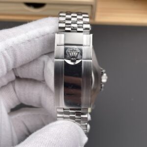 ROLEX GMT-MASTER II 126720GRNR BRUCE WAYNE IMITATION WATCHES JUBILEE STRAP GREY AND BLACK BEZEL VS FACTORY 40MM 8 ROLEX GMT MASTER II BRUCE WAYNE REPLICA WATCHES VS FACTORY 40MM 2