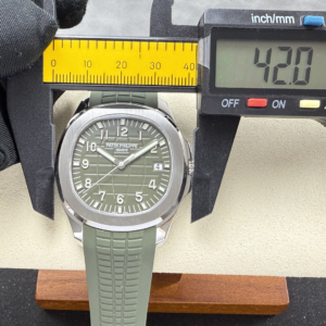 PATEK PHILIPPE AQUANAUT 5168G LUXURY FAKE WATCHES CUSTOM MOVEMENT CALIBRE 330 GREEN DIAL RUBBER STRAP AUTOMATIC 42MM 13 DONG HO PATEK PHILIPPE AQUANAUT 5168G CHE TAC CAO CAP MAT XANH LA TINH CHINH DAY CAO SU 42MM 2