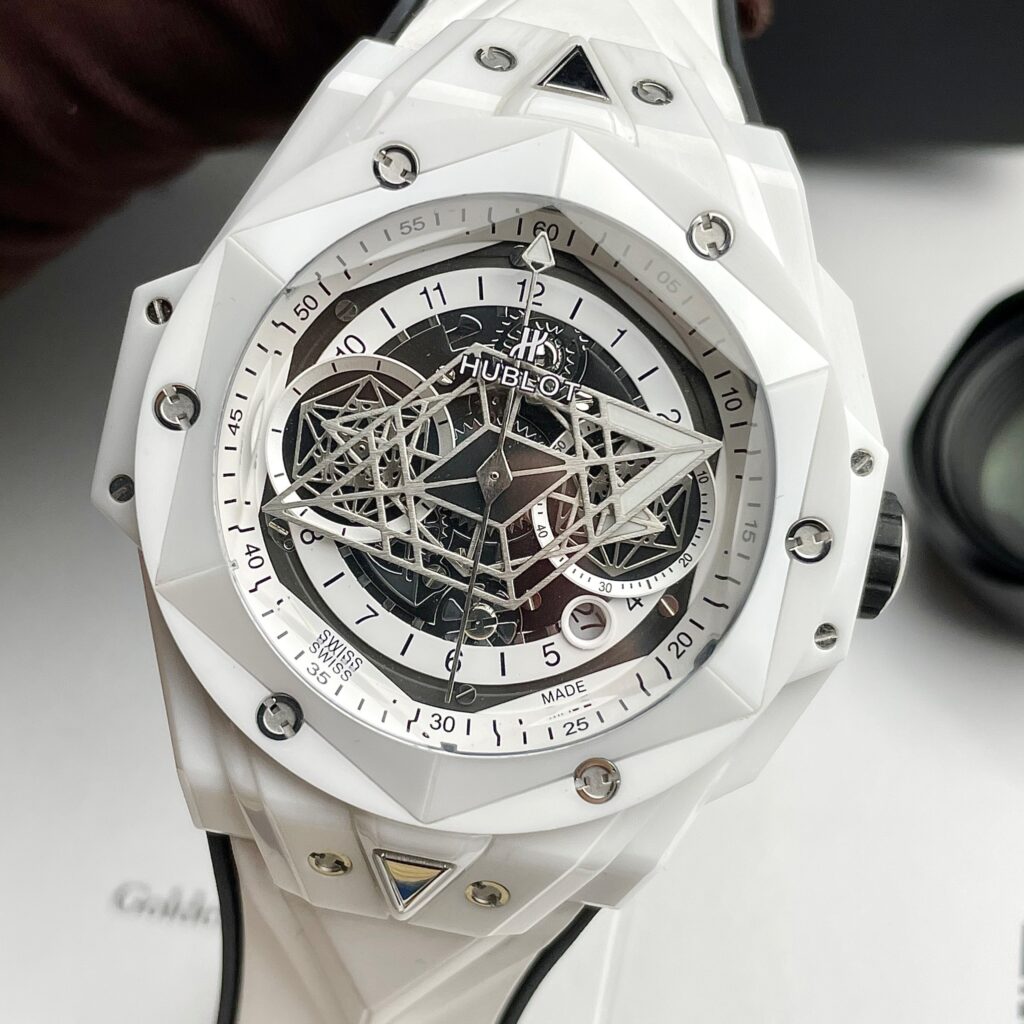 Why Super Clone Watches Are Taking Over the Luxury Watch Market in 2026 4 Why Super Clone Watches Are Taking Over the Luxury Watch Market in 2026